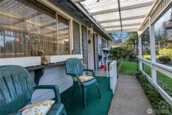 Covered Front Porch/Patio.
