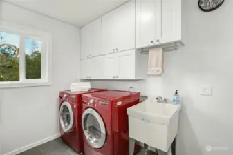 Laundry with Utility Sink