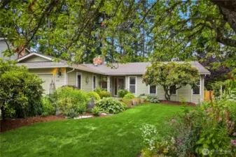 Gorgeous gardens await!