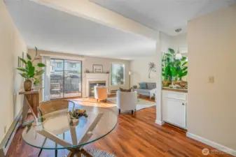 Spacious enough for large dining tables.