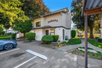 Cabana - great for parties.