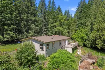 View of the side and back deck