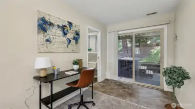 5th bedroom or make it your home office. Private entrance to hot tub area.