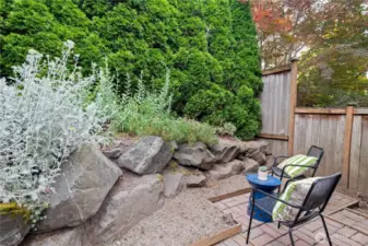 Cozy backyard