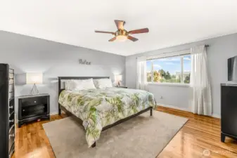 Primary bedroom