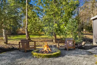 Imagine the evenings by this fire pit