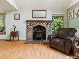 LIVING ROOM AND FIREPLACE