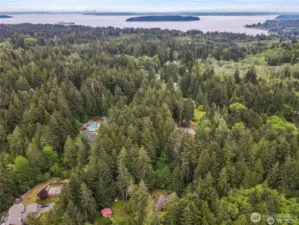 ANOTHER AERIAL SHOWING PROXIMITY TO PUGET SOUND