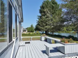 Rear Deck overlooking Duck Lake.