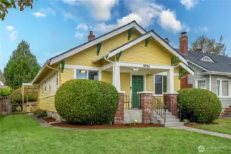 New landscaping and paint (2025)