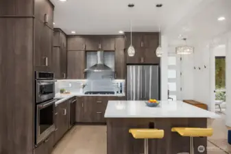 Beautiful chef's kitchen.