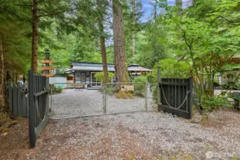 Fully Fenced well maintained lot