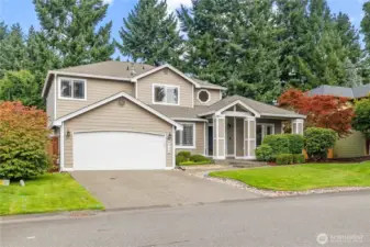 Large Parking Area plus 3 Car garage