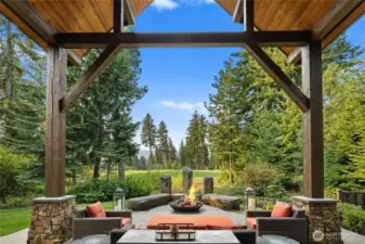 Covered outdoor patio with views!