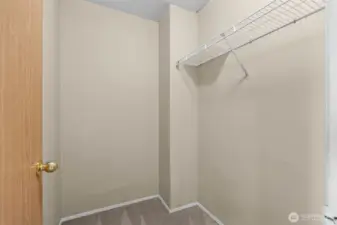 Walk-in closet