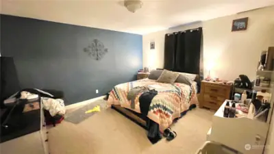 Extra large bedroom #2