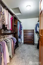 Walk-in Closet