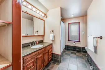 Main Floor Full Bath