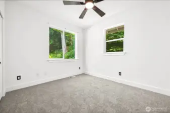 second upstairs bedroom