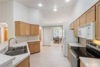 Plenty of cabinets