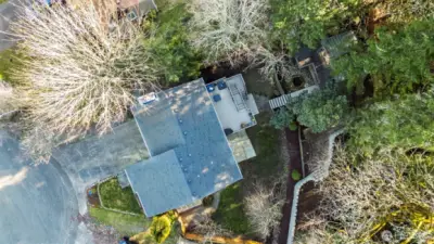 A nice view of the new roof added in 2022!