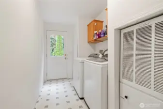 Laundry room with access to the back deck