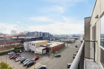 Beautiful views of downtown Everett.