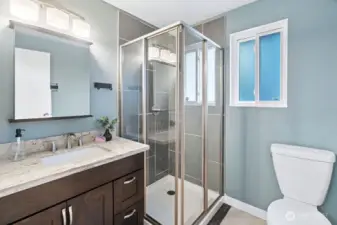 Fully updated 3/4 bath in 2025