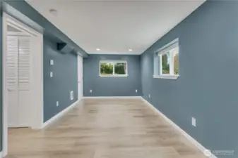 1st Downstairs bedroom