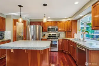 Room for more than one cook in this kitchen!