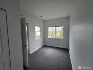 2nd bedroom, great veiws