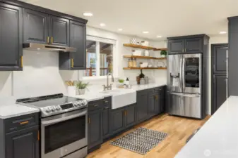 Newly remodeled kitchen.