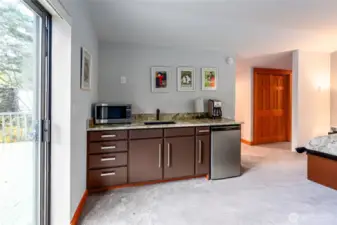 Guest area kitchenette