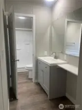 Primary bath