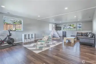 Expansive Family room