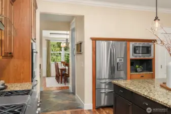 Easy access to the formal dining room for dinner parties.