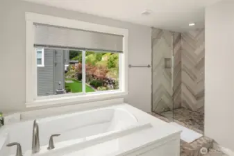 Upper level main suite bathroom