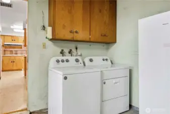 Washer and Dryer Included