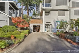 LONG driveway that can easily accommodate guests up to four cars