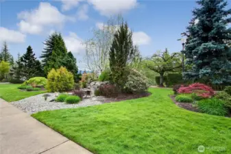 Gorgeous maintained grounds throughout Providence Point