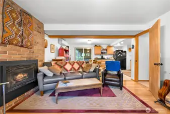 2nd living room