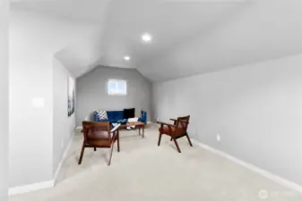 Bonus room on upper level above the garage