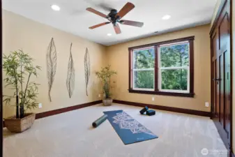 Main House - upstairs - bedroom 1