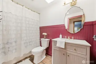 Secondary full bath, upstairs