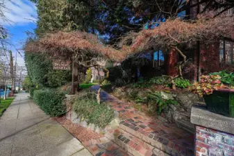 Belmont Court entrance.