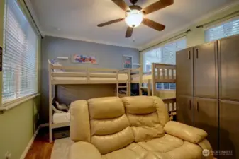 Second bedroom
