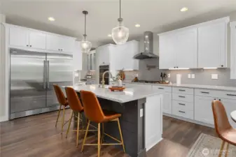 Enjoy ambient glow & enhanced visibility w/under-cabinet lighting