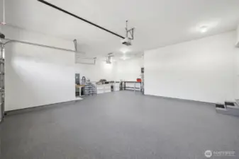 Yes that floor is professionally epoxied.