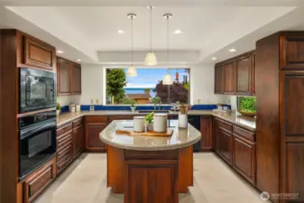 The kitchen has a wonderful view of Puget Sound and the Cascades. Watch the marine traffic motor by while making your morning coffee.