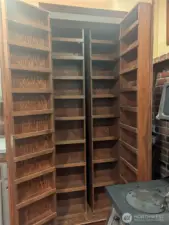 Pantry and a secret door.
